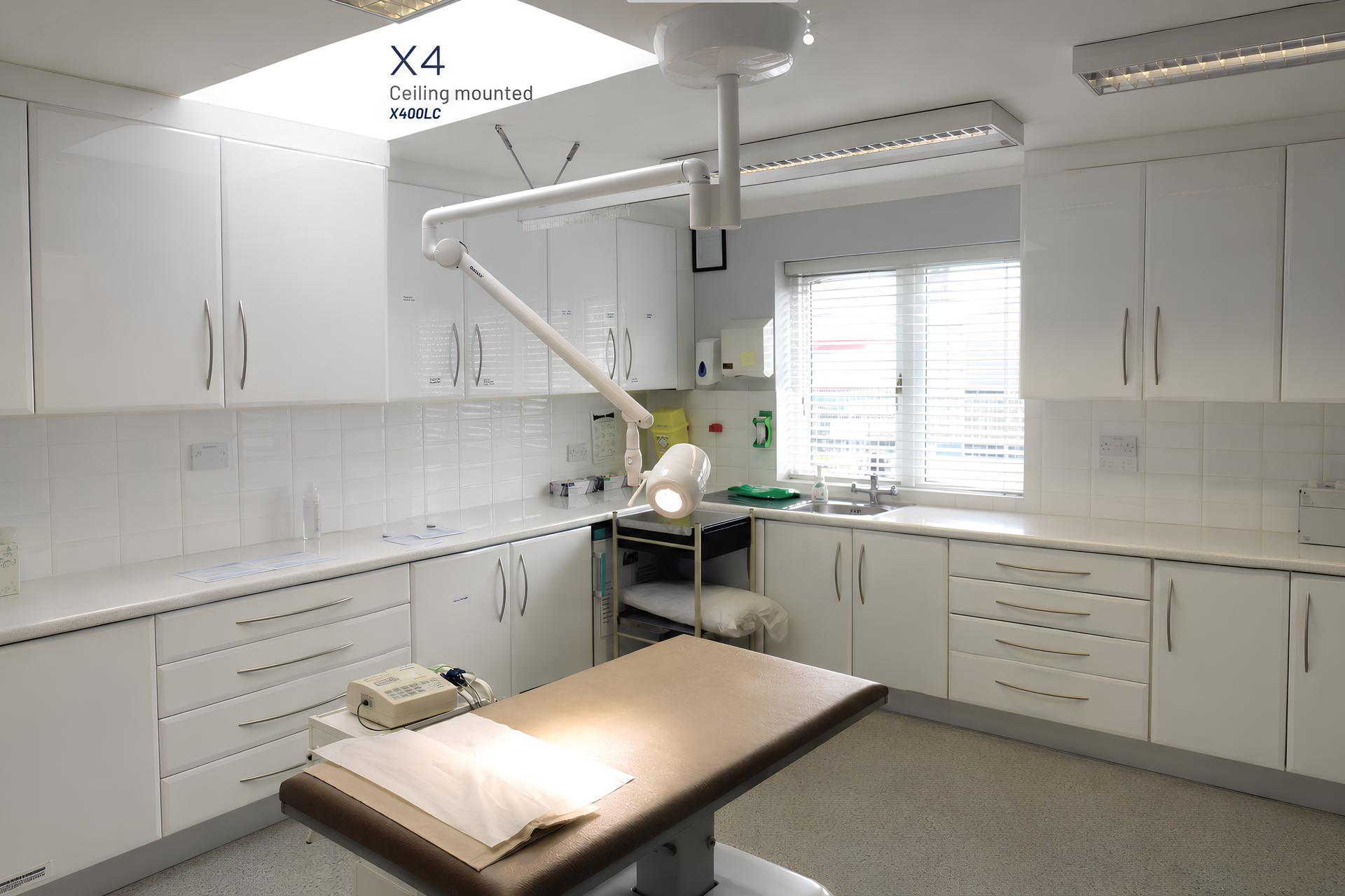 X4 LED Examination Light – Ceiling Mounted